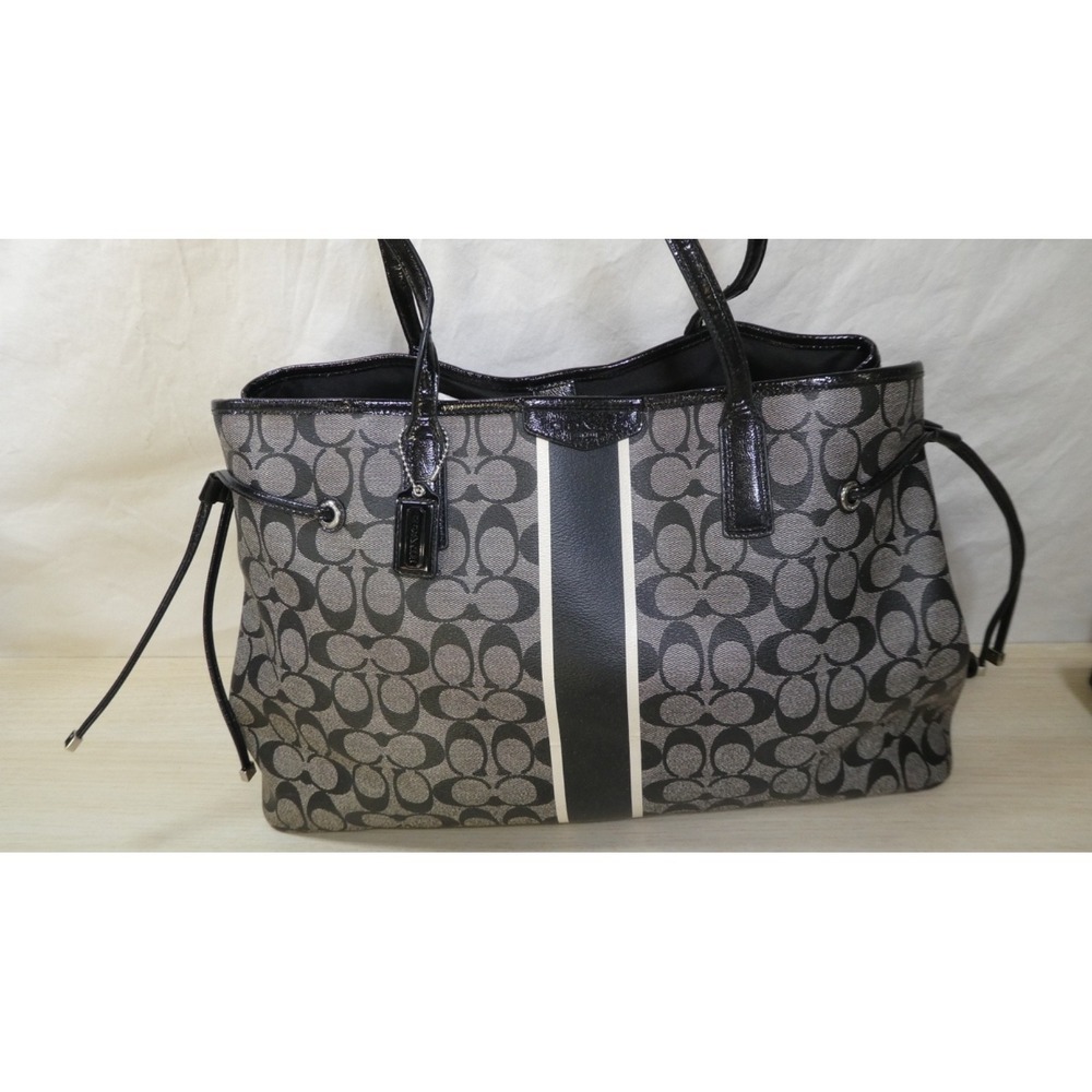 Coach Signature Stripe Carryall Tote F30521 Black Jacquard Canvas - Picture 1 of 5